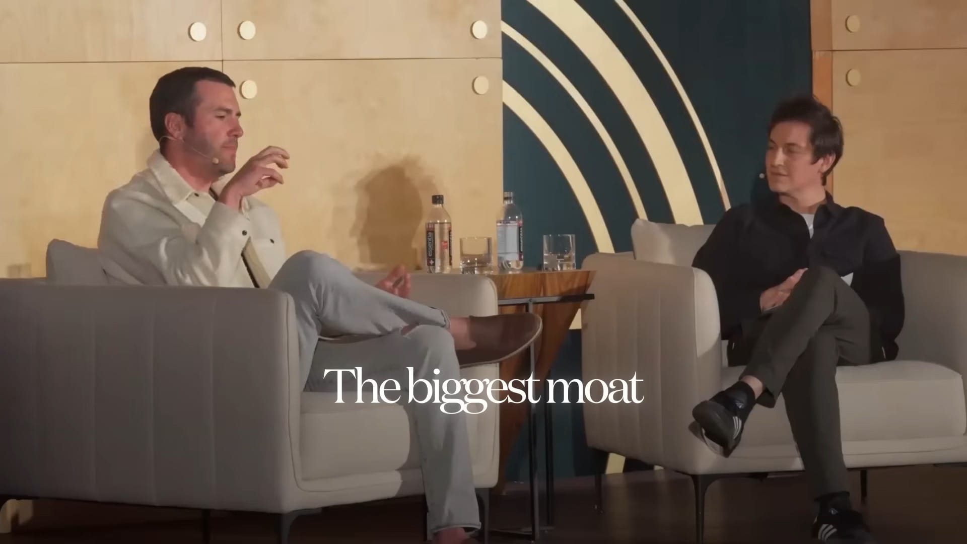 Block 砍掉四千人之後：一家上市公司如何用 AI 重建自己